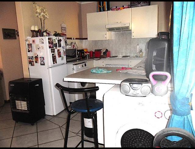 1 BEDROOM COMPLEX FOR SALE IN MORELETAPARK